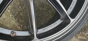 OZ racing hyper gt hlt 5x120 r19 - 16