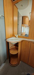 Obytný přívěs karavan Chateau 461 rv.2001 - 16