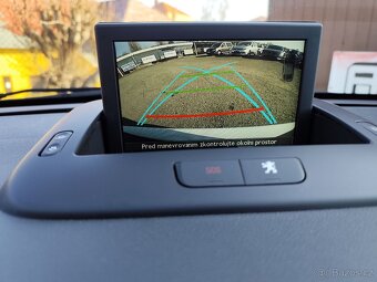 Peugeot 5008. 2.0HDI.110kw.R.V.4/2016.Panorama.7míst - 16