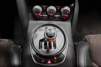 Audi R8 Coupé 4.2 FSI V8 Quattro - 16