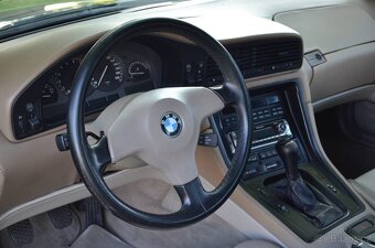 BMW 850i - 16