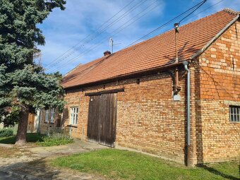 Prodej RD 3+1 a stavební pozemek v obci Louka - 16