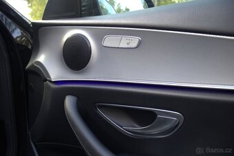 Mercedes-Benz E200 - 16