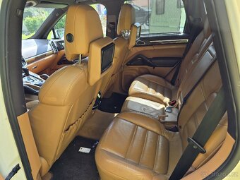 Motor Porsche Cayenne S 3,0 Tfsi hybrid 98.000km CGE - 16
