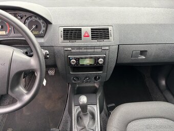 Škoda Fabia 1.4i - 16