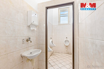 Prodej rodinného domu v Žlebských Chvalovicích - 16