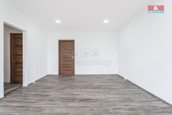 Prodej bytu 3+1, 70 m², Stráž pod Ralskem, ul. Máchova - 16