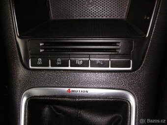 Volkswagen Tiguan 2.0 TDi 4Motion XENON ALCANTARA NAVI TAŽNÉ - 16