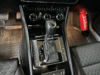 ŠKODA SUPERB 1.6 TDI STYLE DSG 2018 - 16