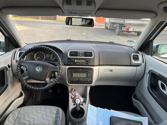 ŠKODA ROOMSTER 1. 6 MPI SERVISNÍ KNIHA  124.900 km - 16