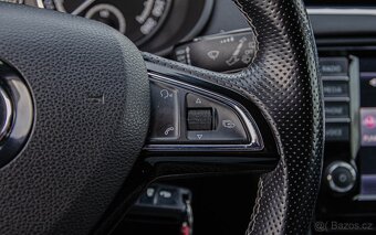 Škoda Octavia Combi 2.0 TDI DPF RS - 16