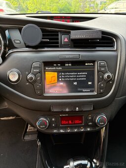 Kia Ceed GT line 1,6 CRDI Automat - 16