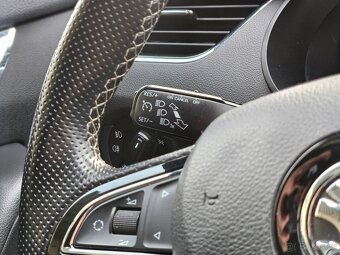 Škoda Octavia III RS 2.0TDi XENON TAŽNÉ KEYLESS rv. 2015 - 16