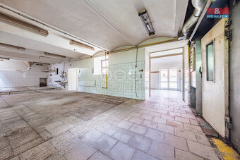 Prodej skladu, 400 m², Čakov - 16