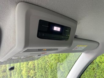 Volkswagen Transporter T6.1 2.0 TDI L2 - nez.topení - 16