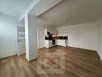Pronájem byty 3+kk, 74 m2 - Rosice, ev.č. N07966 - 16