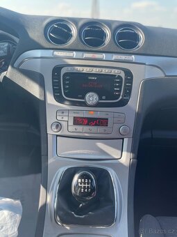 Prodej Ford S - Max - 16