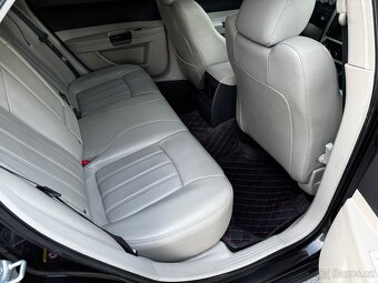 Chrysler 300C 3.0  CRD  combi   ALU R 20 - 16