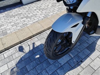 Honda nc 700 Integra - 16