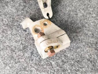 Nepoužitá originální objímka ČZ držák páček plyn ČZ 477 471 - 16