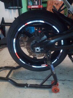 Honda CBR1000RR - 16