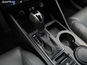 HYUNDAI Tucson 2,0CRDi 136kW 4x4 ČR AUTOM.PŘEVODOVKA SERVISK - 16