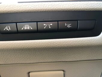 BMW Řada 5, 535D XDRIVE M-PAKET 230KW - 16