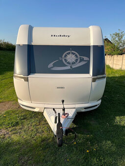 Hobby 495 UFe De Luxe, MOVER, PŘEDSTAN, TV+SATELIT 1.MAJITEL - 16