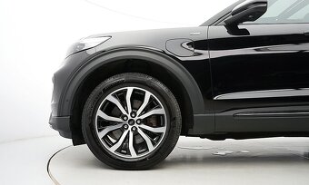 Ford Explorer Plug-In Hybrid ST 7 míst  AWD rok 2022 - 16
