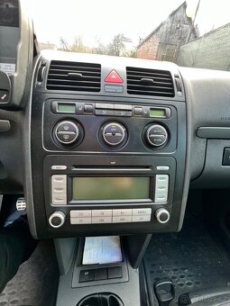 VW Touran 1T1 2004 - 16