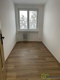 Pronájem prostorného bytu 3+1 s lodžií – 68 m², 3. NP, výtah - 16
