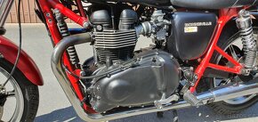 Triumph Bonneville T 100 SE-akce do konce května  - 16