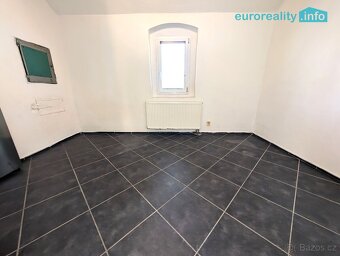 Prodej, rodinný dům, 673 m2, Hlupín u Horažďovic - 16