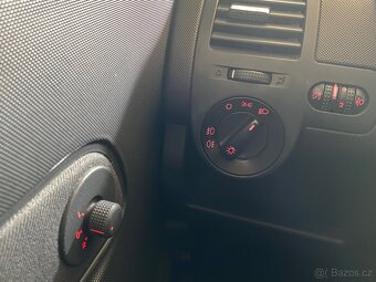 Volkswagen Polo Variant 1.9 TDI 66KW 07/2000 - 16