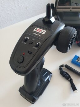 RC model Land Rover 4WD 1:16 plne osvetlený - 16