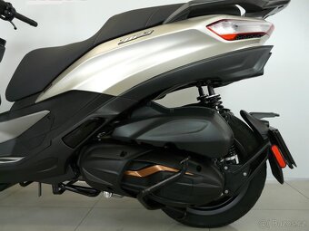 Piaggio MP3 530 Exclusive - 16