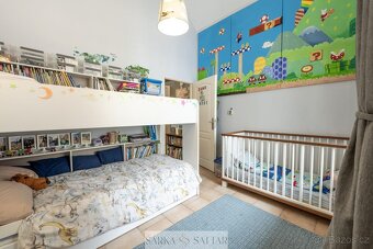 Prodej prostorného bytu 3+kk  111m2 s balkónem a sklepem v p - 16