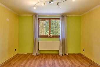 Prodej rodinného domu 210 m², pozemek 1754 m² Jenišov - 16