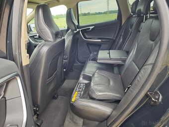 Volvo XC60 2.4 D5 158KW,manuál,R-design,2012,163xxxkm,tažné - 16