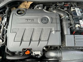 Škoda Octavia II kombi 2.0TDI RS 125kW DSG KŮŽE - 16