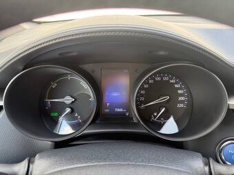 Toyota C-HR, 1,8 Hybrid, 1.maj, ČR, Servis, TOP - 16