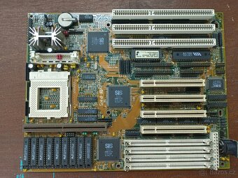 historické základní desky, 386 socket 3, socket 7, RAM - 16
