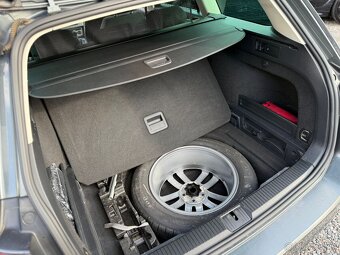 VW Passat B8 1.6TDi 88kw combi / variant - 1.MAJITEL - 16