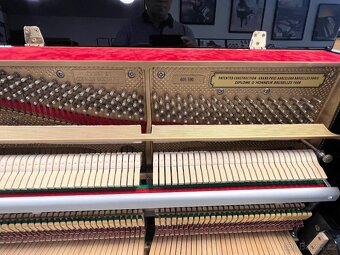 Pianino Petrof opus. 605590 r.v 2006 se zárukou 5 let. - 16