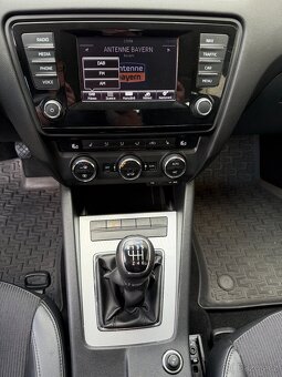 Škoda Octavia III kombi 2.0 TDI 110 kW, 292.541 km, nová STK - 16