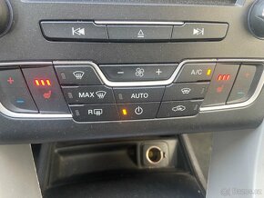 Ford Mondeo Kombi 2.0 TDCi-150k, manuál, 2016, DPH - 16