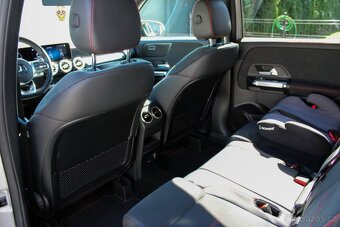 Mercedes-Benz GLB 180d A/T AMG Line - 16