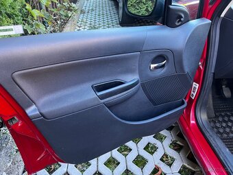 Citroën C3 1.1i ČR STK do 2027 - 16