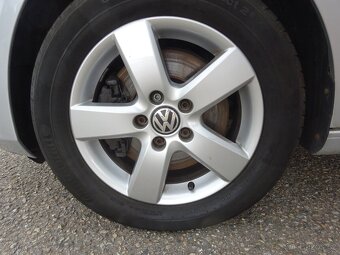Volkswagen Golf Variant 2,0 TDI r.v.2012 103 KW NOVÉ ROZVODY - 16