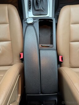 Mercedes-Benz С250, Avantgarde, couvací kamera - 16